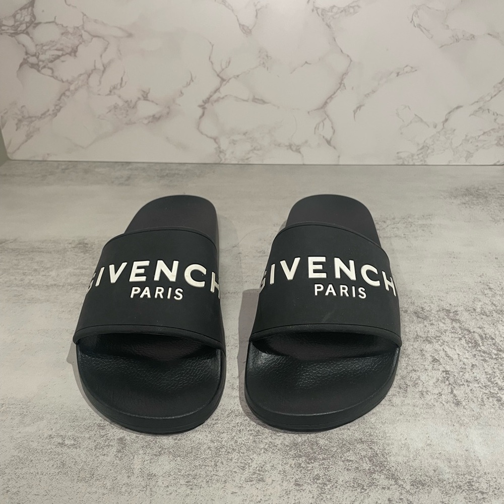 Givenchy Black Logo Slides